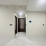 Cần bán gấp nên giá chốt cực tốt căn hộ view hồ bơi 2pn tháp smart home cao cấp picity - 2.4 tỷ