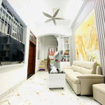 Bán nhà trung tâm hai bà trưng ngõ trại cá nhà đẹp ở luôn full nội thất tiện ích ngập tràn