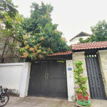 Biệt Thự Kiều Đàm, Q7 225M2, Ngang 9 X 25M Chủ Gấp Bán, Giá Rẻ Hơn Giá Hẻm. Q7