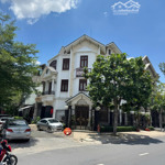 Siêu phẩm góc 2mt lê thúc hoạch, tân phú -diện tích10x16m, 4 tầng - hđt: 100 triệu/th - giá bán 26 tỷ