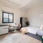 Cho thuê phòng full nội thất mới, ngay gần cầu khánh hội, thuận tiện qua các quận trung tâm
