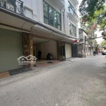 Bán nhà võ chí công 48m2 x 6 tầng thang máy mt 6.6m sổ vuông, nhà mới ô tô đỗ cửa. giá 10.99 tỷ