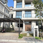Bán căn biệt thự khu compound the mizuki diện tích 264m2 1 trệt 2 lầu, sân thượng giá 36 tỷ