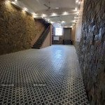 Cho Thuê Văn Phòng Tại Mễ Trì, 40 Triệu Vnd, 400M2, Nội Thất Cơ Bản