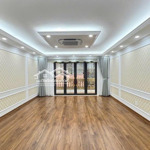 Bán nhà đoạn ngã tư bưởi, hqv, vcc 35m2 - 6 tầng thang máy - 15m ô tô tránh - 40m ra phố giá 9 tỷ