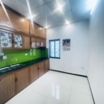 Bán đất tặng nhà 2 tầng - sổ vuông đẹp - oto cách nhà 20m - ngõ rộng thoáng