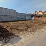 đường nhựa trục thôn xuân la thanh sơn giá chỉ 1,24 tỷ ô tô tránh nhau