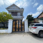 Nhà 2 tầng mặt tiền nguyễn huy tưởng. sau lưng chợ phú bài. cạnh trường học.