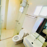 Cho thuê căn studio đường hai bà trưng - gần chợ đầm 3.3tr/tháng