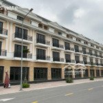 Nhà phố nằm sát khu công nghiệp vsip bắc ninh