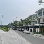 Bán căn biệt thự dãy d02 an vượng, view vườn hoa, hướng đn, sát hồ điều hoà