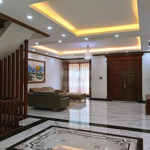 [Kd Sầm Uất] Bán Nhà Mới Kđt Trung Hòa Nhân Chính,135M2X6T,Mt7M, Giá Bán 65 Tỷ,Thang Máy,Vỉa Hè