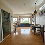 để lại toàn bộ nội thất căn hộ 1pn+ 52.4m2 flora anh đào view hồ bơi, công viên ven sông