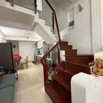 Nhà hai tầng 1 lửng kiệt trần cao vân, chỉ hơn 2 tỷ