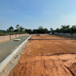 Cần Tiền Bán Gấp Em Có 24 Lô Ở Hòa Thạch Giá F0, Sẵn Sổ Sang Tên Ngay. Lh Em: 0819779977