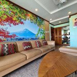 Bán ch hoàng anh river view q2 (162m 4pn giá 11 tỷ) view thoáng, ban công lớn đón gió. giá quá tốt