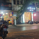 Cho thuê nhà vũ ngọc phan diện tích: 80m/sàn 5 tầng = 400m sử dụng.hai mặt tiền trước ,sau k doanh