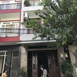 Siêu Phẩmhẽm Xe Hơi15M Nguyễn Xí P.13(Đoạn 2 Chiều ) Dt:5X20 Kc:3 Lầu Giá:11.5Có Thương Lượngngay Vincom