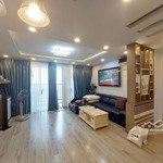 Bán Căn 83M2 Hdmb View Đẹp Nội Thất Y Hình-Orchard Parkview, Thiết Kế 2 Phòng Ngủ Phòng Khách Rộng