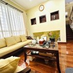 Bán Nhà Dân Xây Đội Cấn Ba Đình 40M-Mt4,8M Lô Góc , Ngõ Rộng 3,5M Kinh Doanh , 3 Thoáng Bán Gấp