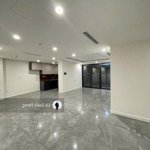 Cho thuê sunshine diamond (3pn+2wc) dt 165m2 view sông giá 21tr/tháng (free phí quản lý)