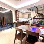 Nhà phú thượng - tây hồ 33m2, 5 tầng, 5,9 tỷ, cách mặt phố 60m
