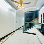 Hiếm nhà nguyễn khánh toàn 51m2, mặt tiền 4m. thang máy mới đẹp. phân khúc 12 tỷ