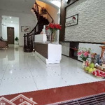 Phân lô ô tô kinh doanh trần duy hưng, trung hòa 96m 5 tầng mt 5m 28 tỷ
