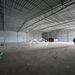 Kho phú viên bồ đề 350 mét vuông mặt tiền 6 m công vào xưởng 25 triệu/tháng lh em loan: 0333319937