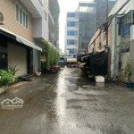 Nhàhẽm xe hơiđường tân cảng,8x20m,trệt suốt,3 lầu,7p, 7 vệ sinh 65 triệu/th.