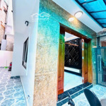 Bán nhà lô góc minh khai 3 mặt thoáng sân rộng nhà mới đẹp như biệt thự giá chỉ 9 tỷ 9 !