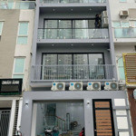 Cho Thuê Nhà 32A Ngõ 14 Phố Thọ Tháp, Diện Tích: 105M2 X 5T Mt:6M , Đường 2 Xe Ô Tô Tránh Nhau