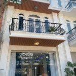 3,6tỷ tl bán nhà 1 trệt 2 lầu green valley city, ngay mt nguyễn hữu cảnh
