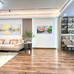 Duy nhất 1 căn(siêu hiếm). 3 phòng ngủ, 2 vệ sinhchung cư mỹ đình plaza 2. liên hệ: 0916023219