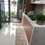 Bán căn hộ chung cư n04 trần duy hưng, 8,5 tỷ, 90m2, hàng hiếm tại hoàng đạo thúy, cầu giấy, hà nội