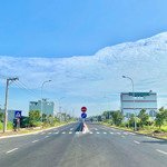Chính chủ gửi bán cặp góc view hồ sinh thái kdc tây nam, gần trung tâm hành chính thủ thừa, sổ sẵn
