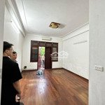 Cho Thuê Nhà Khương Trung 40M2*4 Tầng , Nhà 4 Phòng , Ngõ Thoáng , Giá 11 Triệu/Tháng