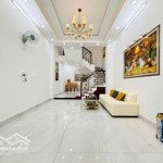 Bán Gấp Nhà Phố Pháo Đài Láng, Cách Ô Tô 45M, Gần Mặt Phố, Ngõ Rộng Thoáng,Diện Tích38M2 * 4 Tầng