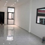 Bán Nhà Mặt Tiền 2 Lầu Đoàn Văn Bơ Quận 4