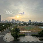 Empire City Căn Sân Vườn Hồ Bơi View Pháo Hoa Siêu Dễ Thương, Nội Thất Mới Và Nằm Cạnh Hồ Bơi Luôn