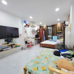 Trần Bình Trọng, Phường 1, Quận 10, Hồ Chí Minh Nhà Riêng 3 Tầng Giá Bán 10,5 Tỷ,Hẻm 7M .