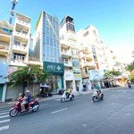 Bán Mặt Tiền Nguyễn Đình Chiều ,Phường 5,Quận 3 Dt: 8,6X15M2 Cn:114M2 Vuông Vức Giá Bán 58 Tỷ