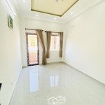 Hẻm Xe Hơi Đổ Cửa, Nhà 3 Tầng Mới Đẹp, Mễ Cốc, 40M2, Nhỉnh 4 Tỷ