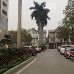 Nhà phân lô - đường chiến thắng - hà đông nhà 45m2/ giá bán 12,15 tỷ, đường thông, ô tô đỗ cửa.