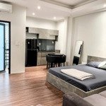Căn hộ studio ban công 37m2 full nội thất mới - ngay chợ bà chiểu