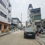 Bán nhà đẹp phố thượng thanh, long biên 70m2 x mặt tiền 5m ô tô thông đường 25m - nhỉnh 10 tỷ.