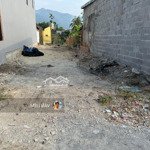 Bán gấp lô đất tại mặt tiền đường lư giang, xã phước đồng, tp nha trang
diệ tích 141.7m2