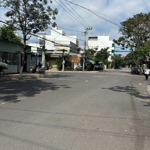 Bán đất tặng nhà cũ mặt tiền đường phùng hưng, phước long , nha trang đường hiện trạng 20m