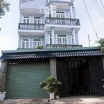 Nhà 1 trệt 2 lầu ngang 7.7m dài 11m, mặt tiền đường tân hiệp 16 gần chợ hóc môn thuộc xã tân hiệp