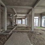Bán Biệt Thự Dương Nội Hà Đông 300M 4 Tầng Mặt Tiền 30M, 90 Tỷ. Lô Góc Kinh Doanh.